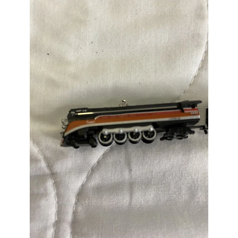 Hallmark Lionel 
